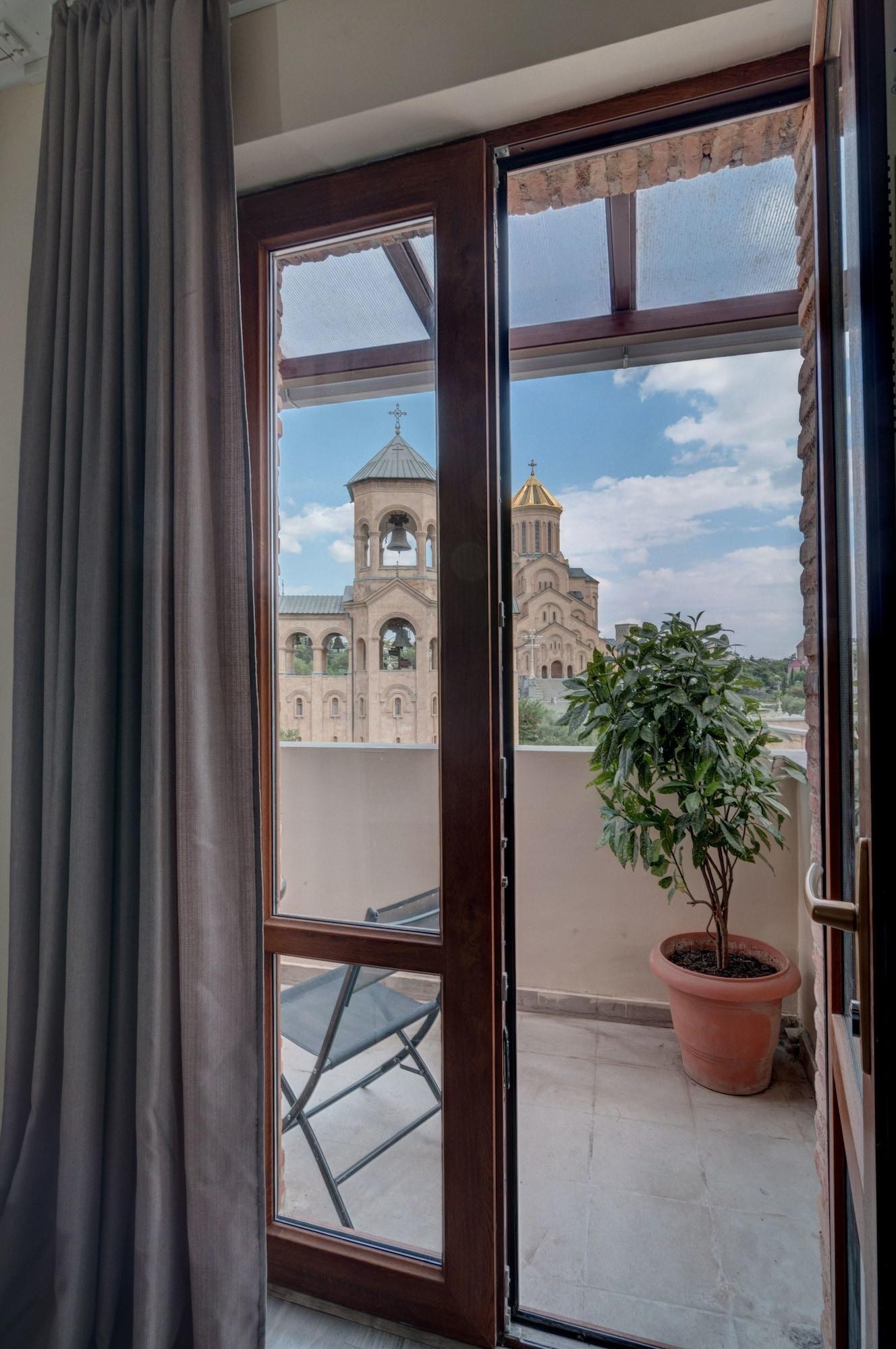 טביליסי Liva Hotel מראה חיצוני תמונה