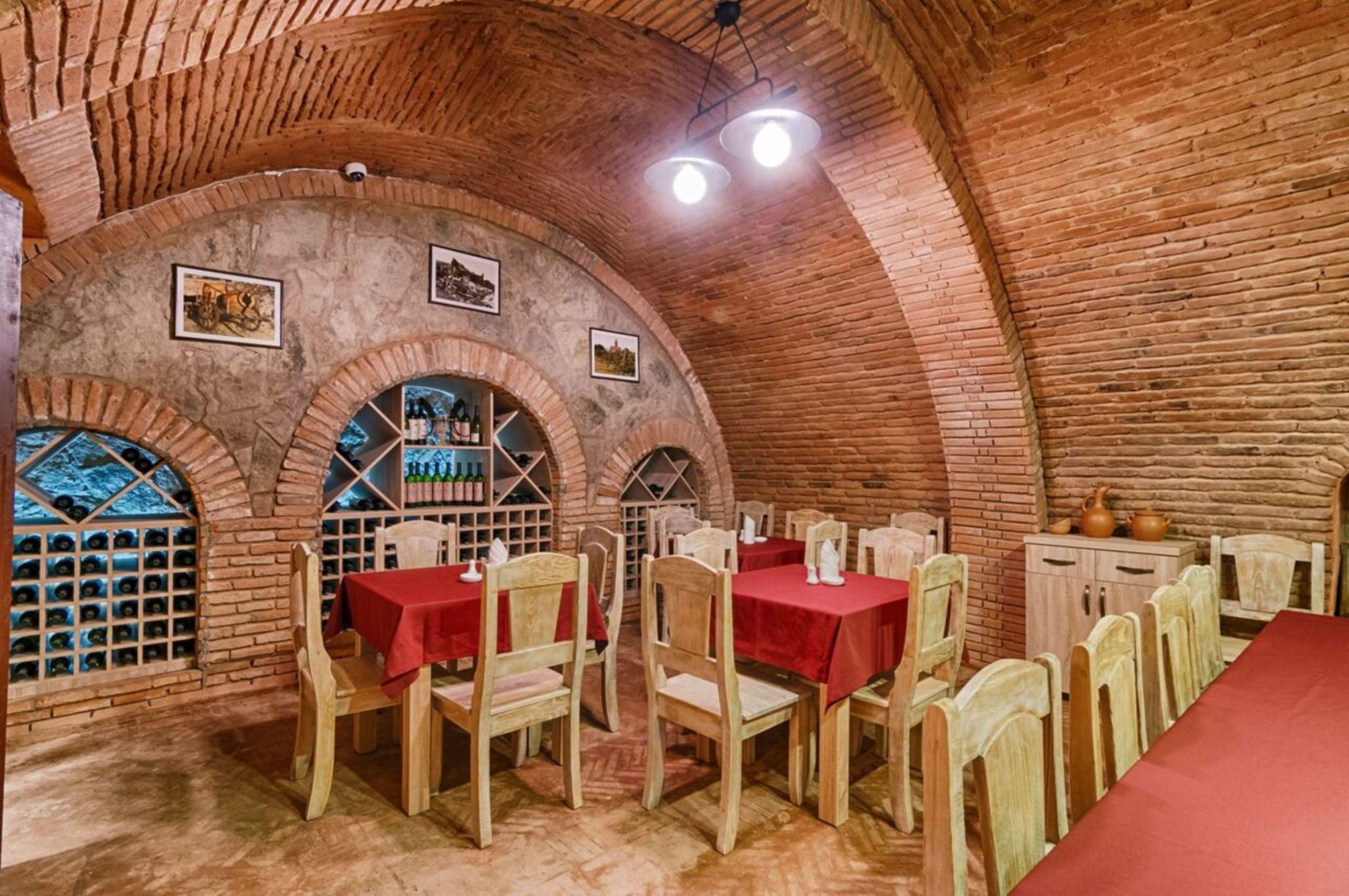 טביליסי Liva Hotel מראה חיצוני תמונה