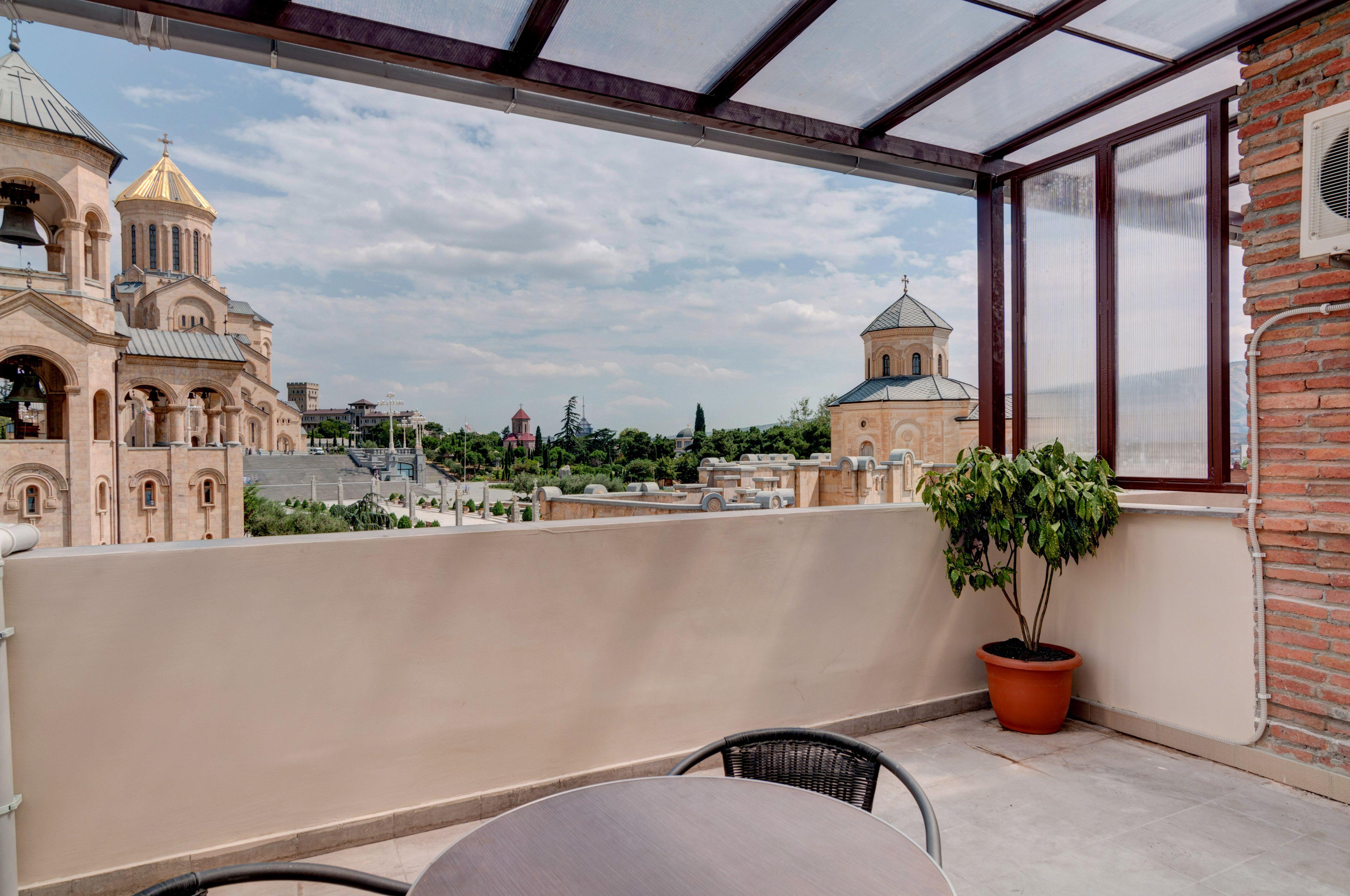טביליסי Liva Hotel מראה חיצוני תמונה