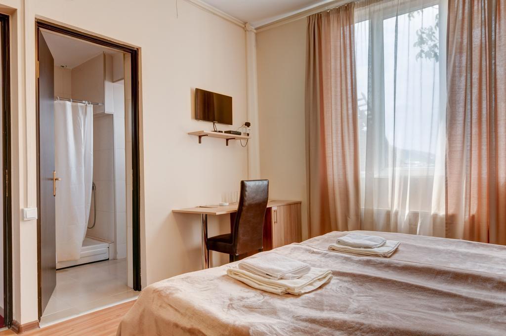 טביליסי Liva Hotel מראה חיצוני תמונה