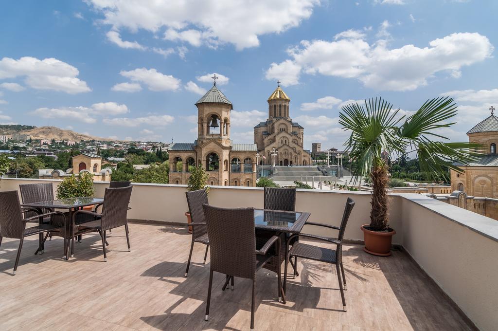 טביליסי Liva Hotel מראה חיצוני תמונה